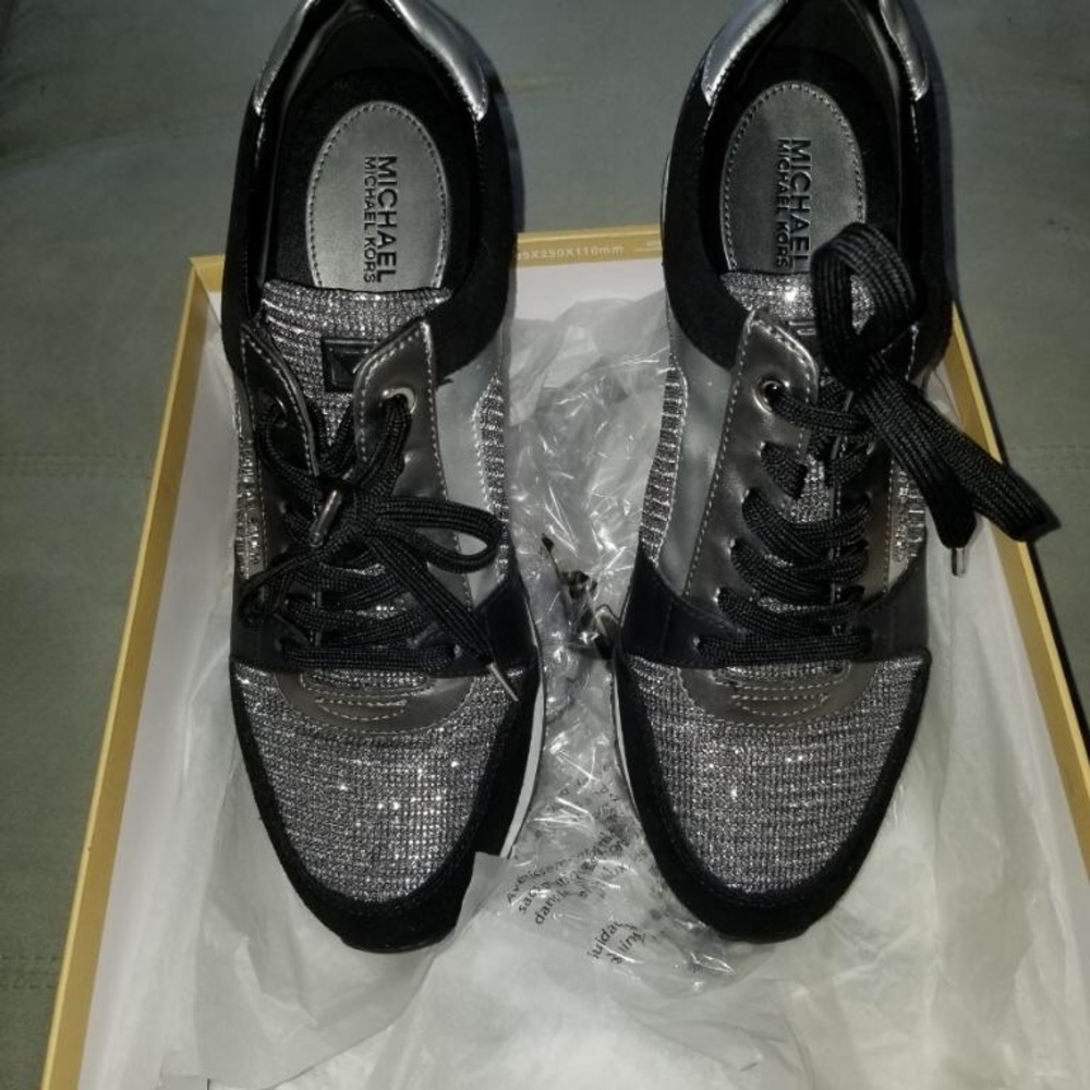 Michael Kors Sneakers